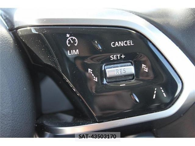 Jaguar XE 2020-06 4392781-25