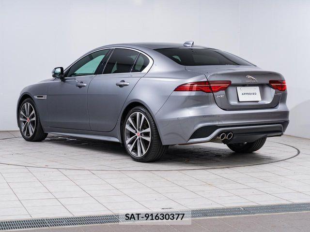 Jaguar XE 2021-06 4594187-17