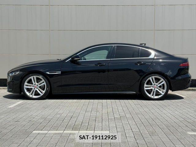 Jaguar XE 2022-01 6304658-19