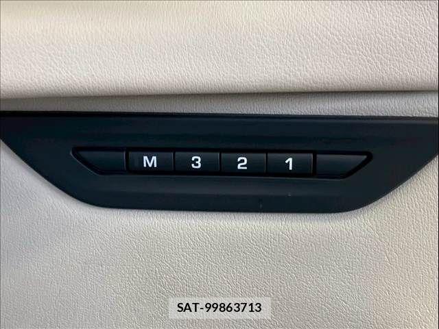 Jaguar XE 2019-07 7358185-10