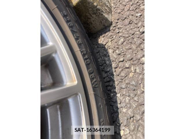 Jaguar XE 2018-06 7455009-11