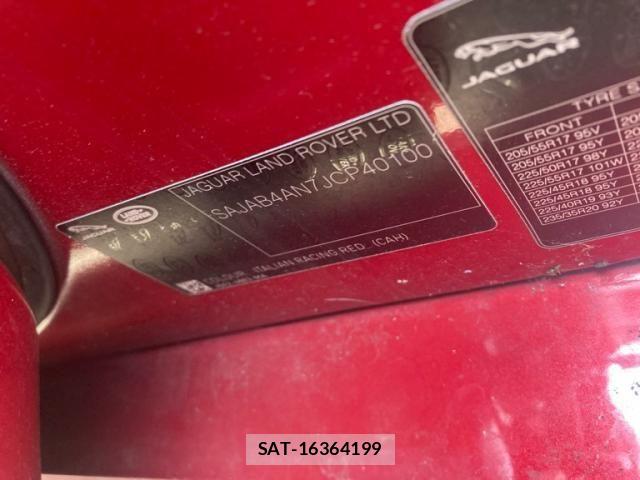 Jaguar XE 2018-06 7455009-17