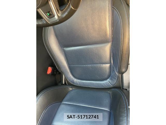 Jaguar XE 2018-03 7617214-13