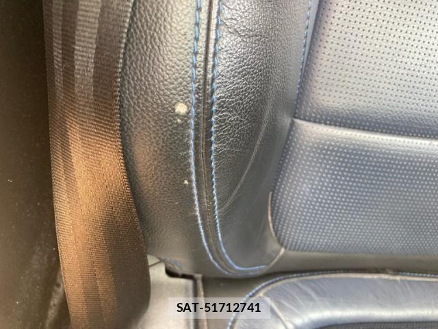 Jaguar XE 2018-03 7617214-25
