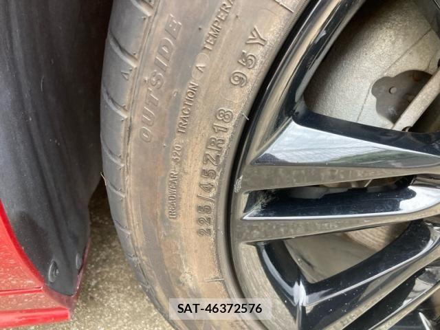 Jaguar XE 2018-03 7724368-12