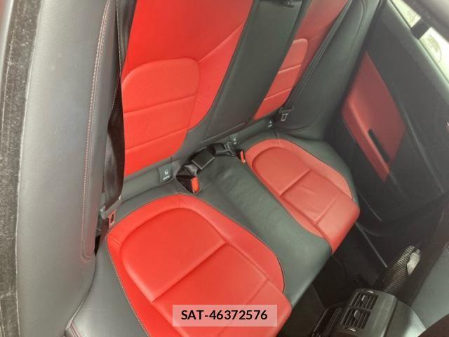 Jaguar XE 2018-03 7724368-14