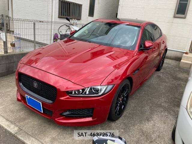 Jaguar XE 2018-03 7724368-2