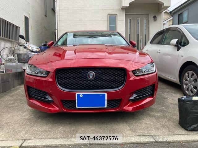 Jaguar XE 2018-03 7724368-3