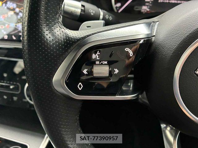 Jaguar XE 2020-01 7902759-10