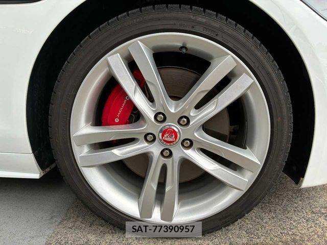 Jaguar XE 2020-01 7902759-27