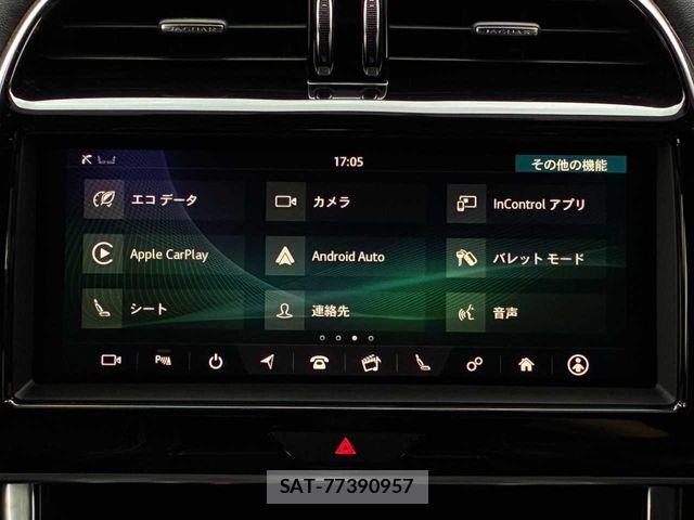 Jaguar XE 2020-01 7902759-4