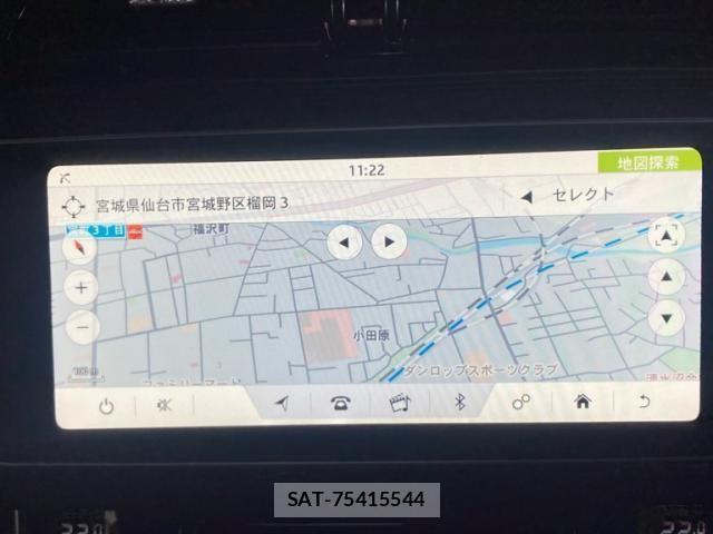 Jaguar XE 2017-08 8074127-25