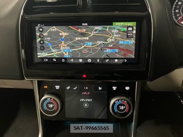 Jaguar XE 2020-02 8230422-19