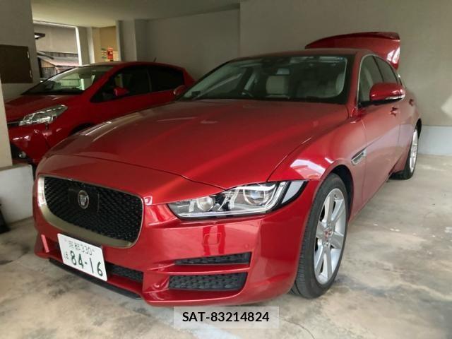 Jaguar XE 2018-08 8457707-0