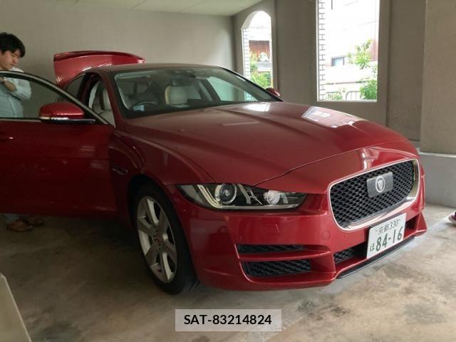Jaguar XE 2018-08 8457707-1