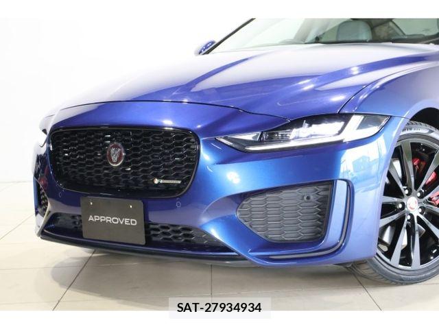 Jaguar XE 2022-04 8880192-10