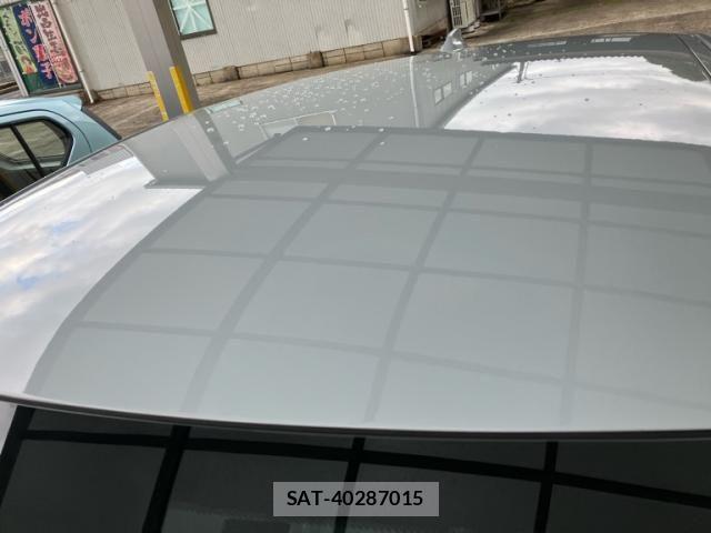 Jaguar XF 2016-02 6612402-6