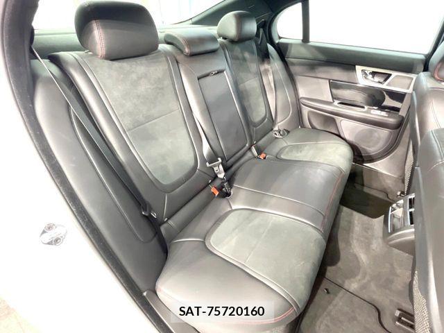 Jaguar XF 2015-07 6672005-9