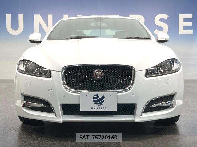 Jaguar XF 2015-07 6672005-14