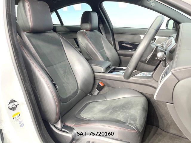 Jaguar XF 2015-07 6672005-8