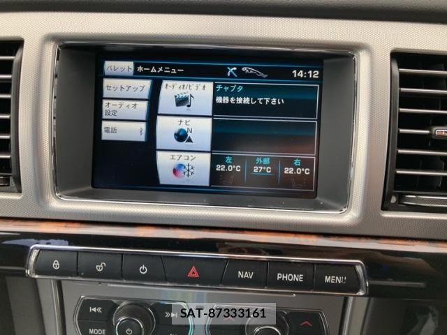 Jaguar XF 2012-03 7251111-13
