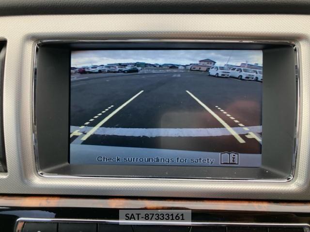 Jaguar XF 2012-03 7251111-21
