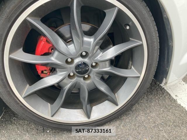 Jaguar XF 2012-03 7251111-3