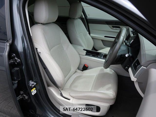 Jaguar XF 2016-09 7272089-16