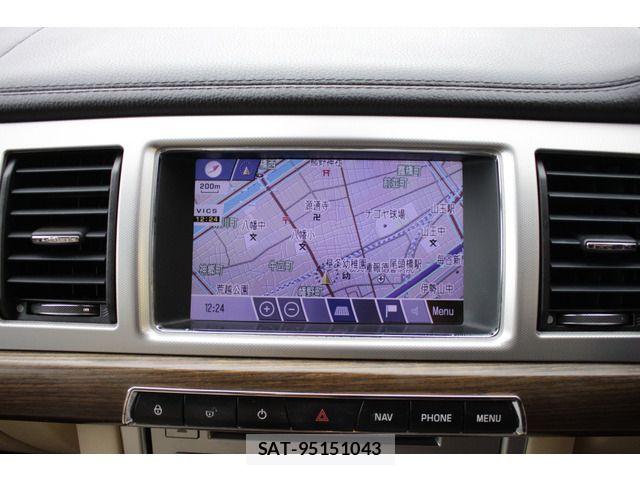 Jaguar XF 2013-03 7979559-18