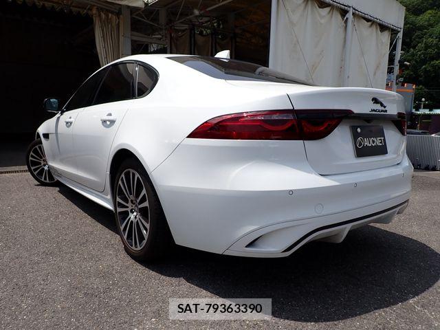 Jaguar XF 2023-11 8074128-2