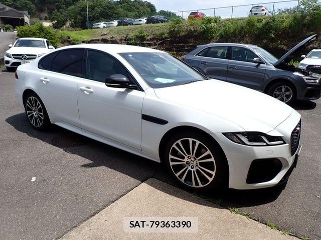Jaguar XF 2023-11 8074128-3