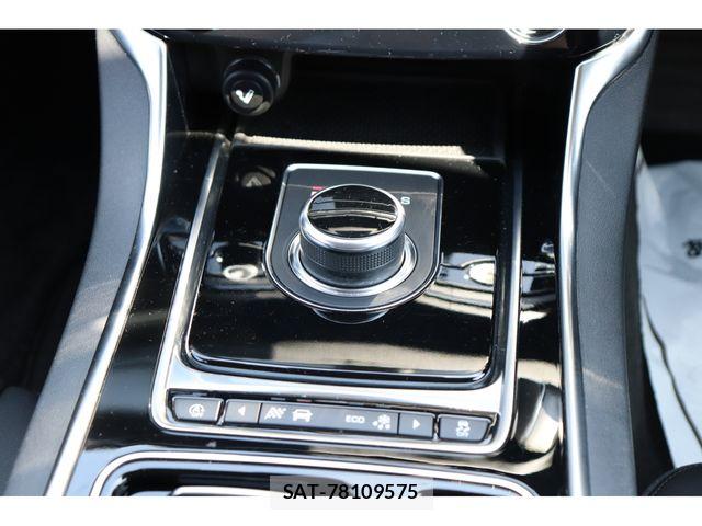Jaguar XF 2020-09 8099770-22