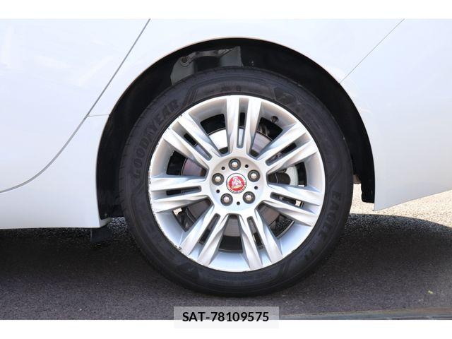 Jaguar XF 2020-09 8099770-27