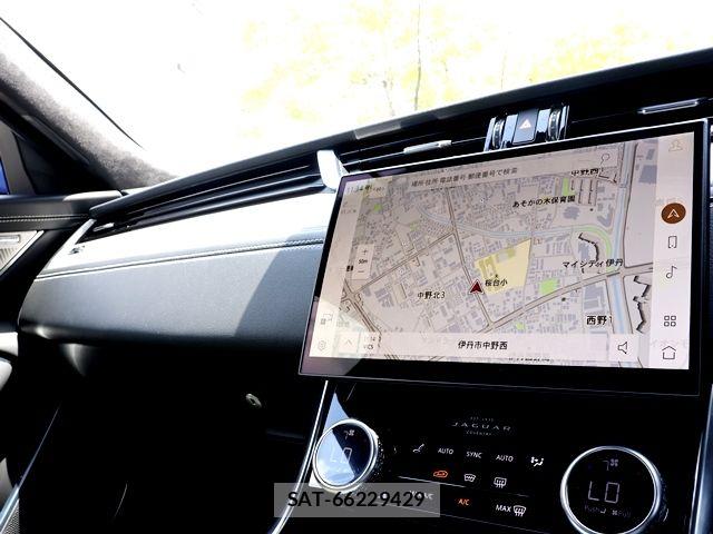 Jaguar XF 2021-09 8354725-18