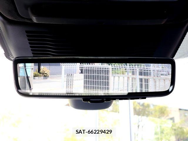Jaguar XF 2021-09 8354725-20