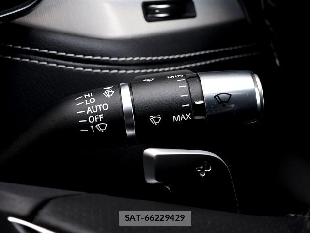 Jaguar XF 2021-09 8354725-22