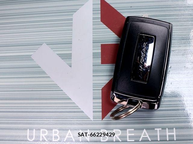 Jaguar XF 2021-09 8354725-25