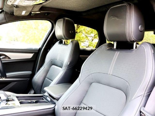 Jaguar XF 2021-09 8354725-26
