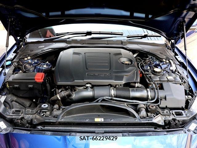 Jaguar XF 2021-09 8354725-29