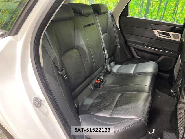 Jaguar XF 2019-03 6244717-9