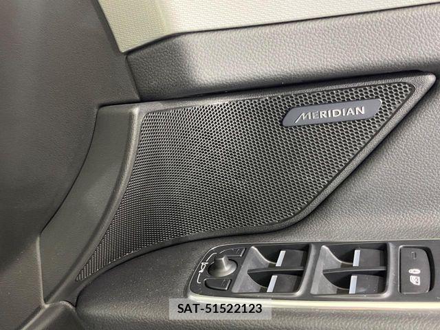 Jaguar XF 2019-03 6244717-3