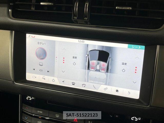 Jaguar XF 2019-03 6244717-5