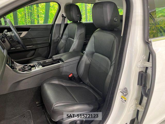Jaguar XF 2019-03 6244717-8