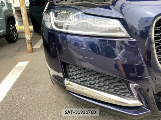 Jaguar XF 2018-12 7876997-29