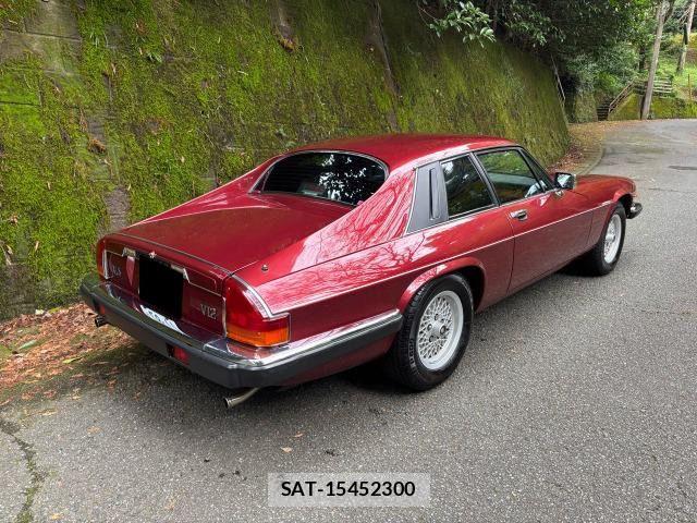 Jaguar XJ SERIES 1991-05 8485525-10