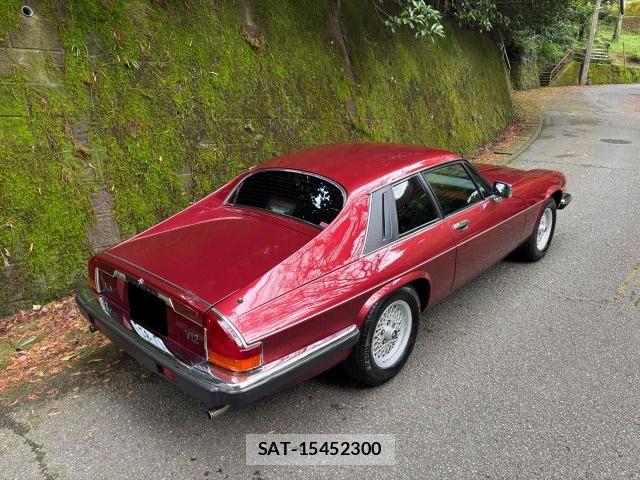 Jaguar XJ SERIES 1991-05 8485525-11