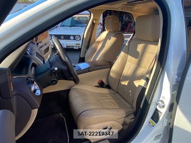 Jaguar XJ SERIES 2010-10 525069-9