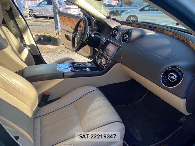 Jaguar XJ SERIES 2010-10 525069-16