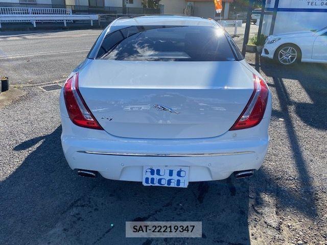 Jaguar XJ SERIES 2010-10 525069-5