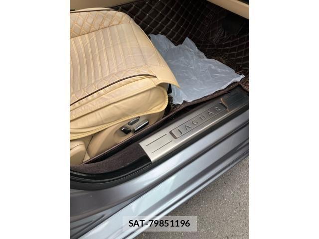 Jaguar XJ SERIES 2013-06 7327623-11